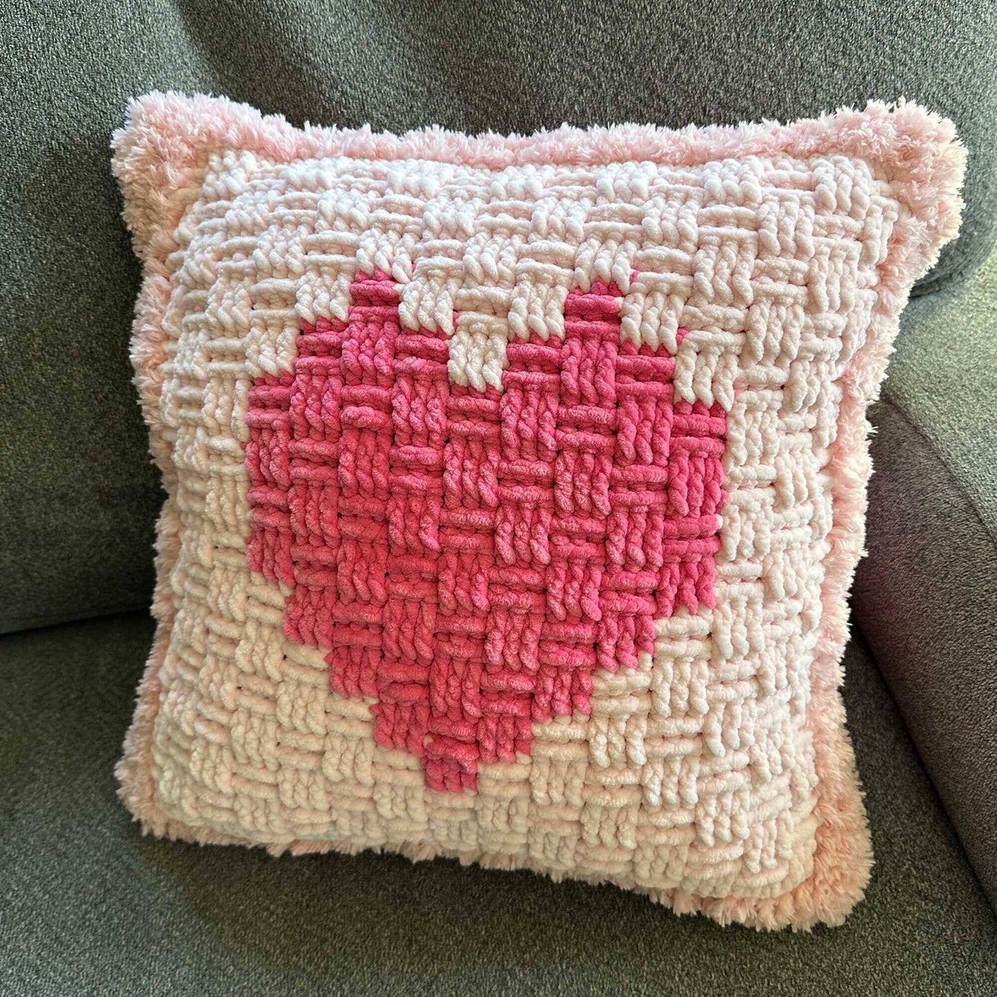 Crochet Heart Basket Pillow | Bulky Yarn Accent Cushion | Intermediate Pattern Home Decor