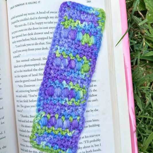 Puff Stitch Bookmark Crochet Pattern, Easy Project for Book Lovers and Crocheters. Beginner Scrap Busting pattern