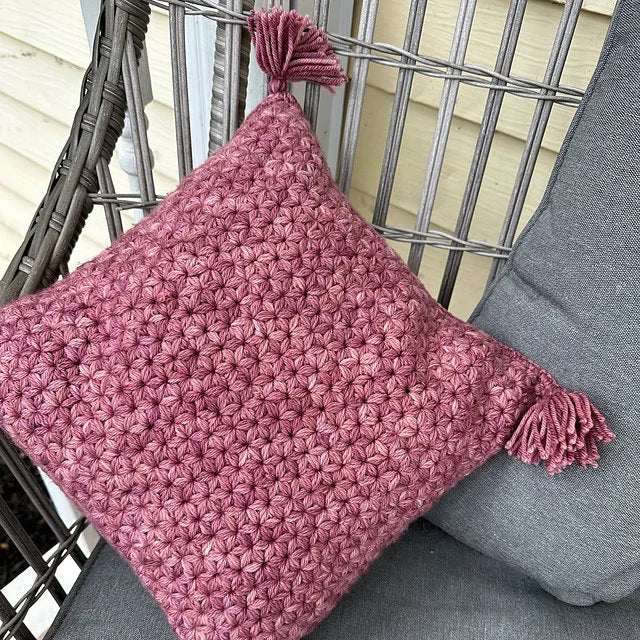 PDF Desert Flower Pillow Crochet Pattern. Throw Pillow Pattern using Jasmine crochet stitch and worsted yarn. Cushion cover crochet pattern