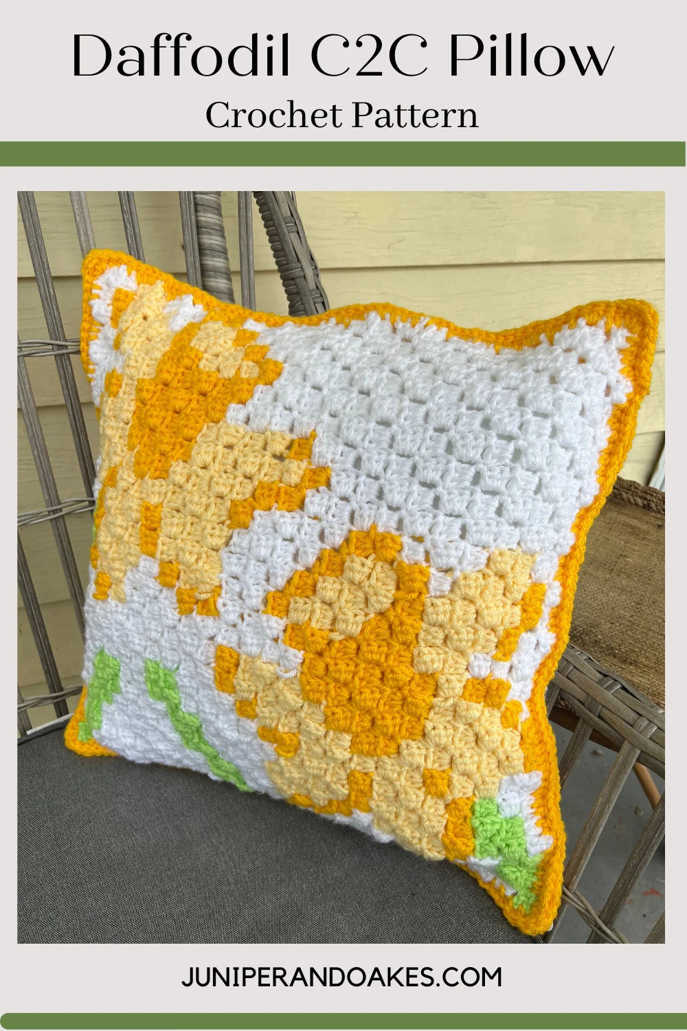 PDF Daffodil Pillow Crochet Pattern. Using the c2c Corner to Corner crochet technique. Spring and Summer flower cushion cover.