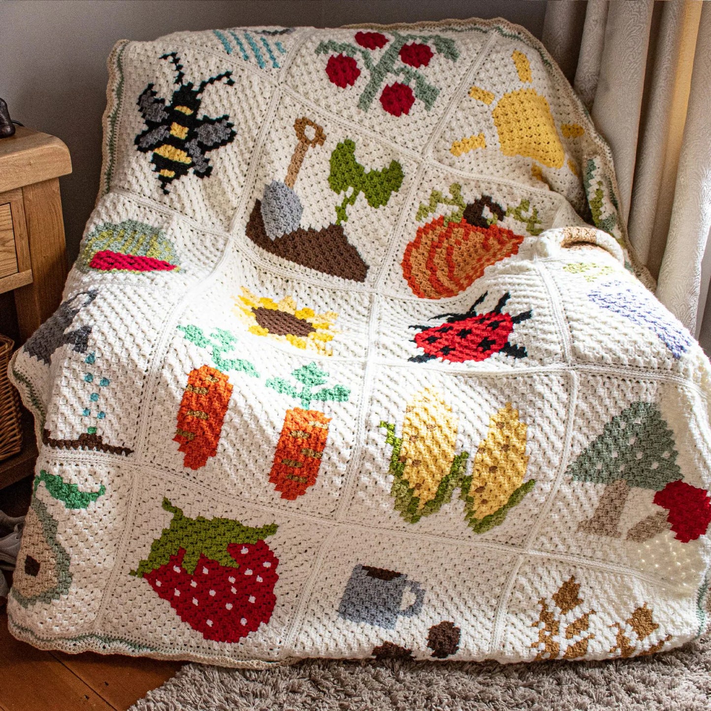 PDF Planting in the Dirt C2C Crochet PATTERN. Corner to Corner Garden Lover Afghan Square