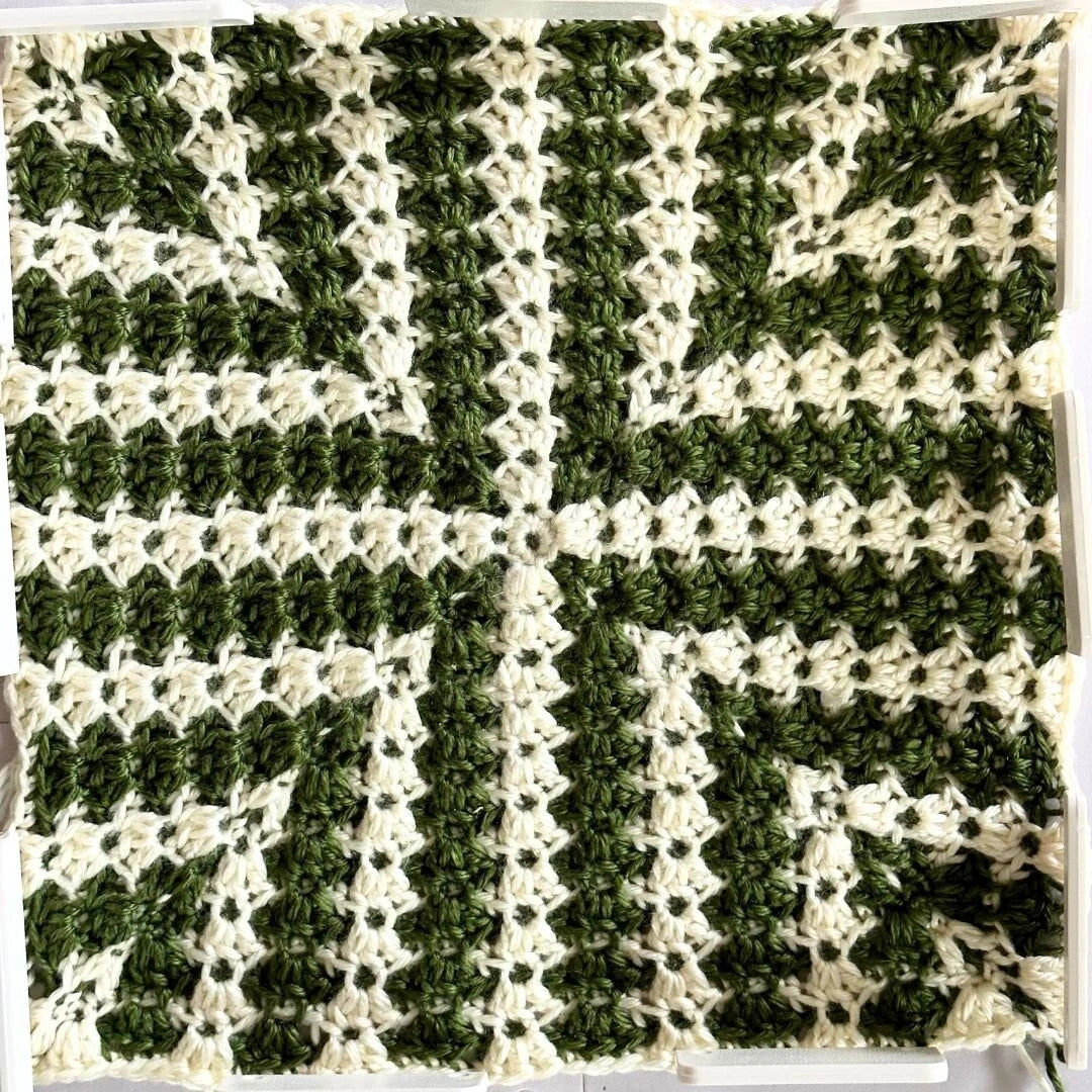 Mosaic Crochet Blanket Granny Square Pattern | Criss Cross | X-shape | Afghan Block Crochet Pattern