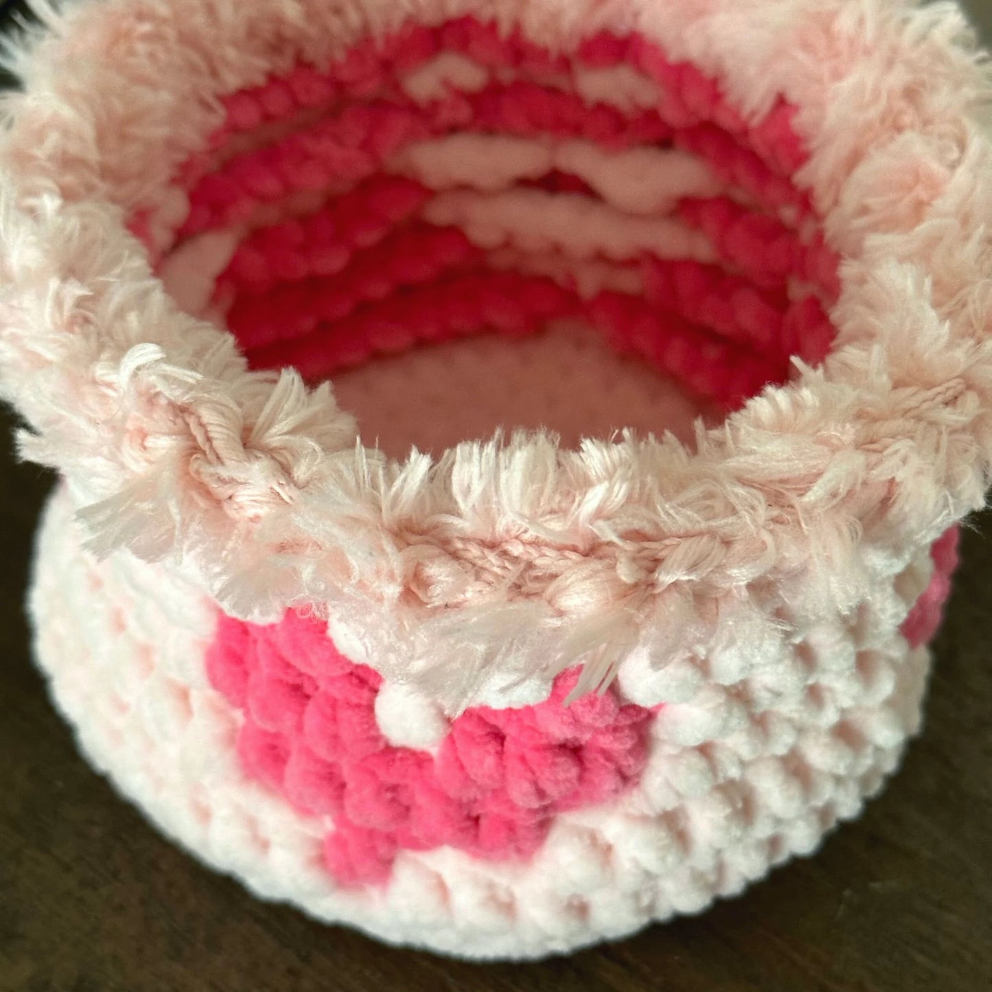 Mosaic Hearts Basket Crochet Pattern | Soft Valentine's Day Quick Crochet Project