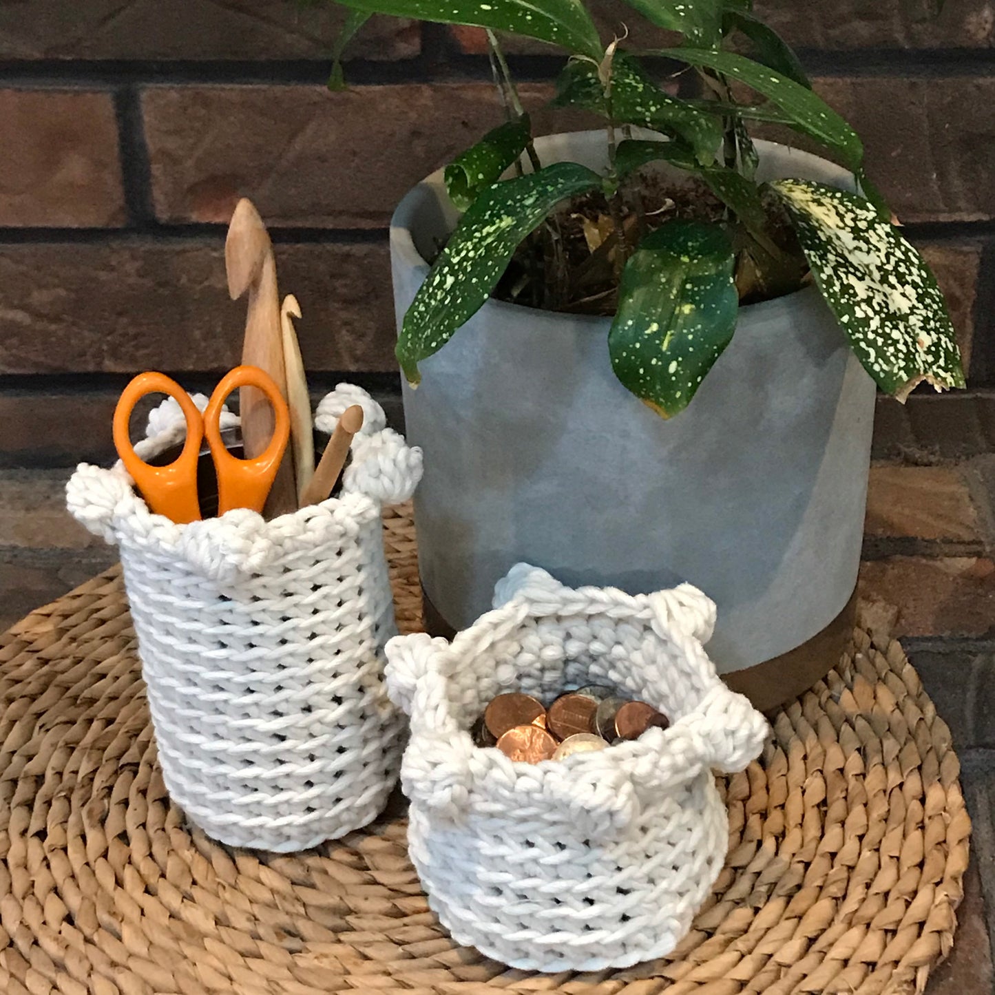 PDF Bobble Basket Crochet Pattern. 2 sizes: Coin / Catch-all Container & Crochet Hook Basket using Bulky Yarn