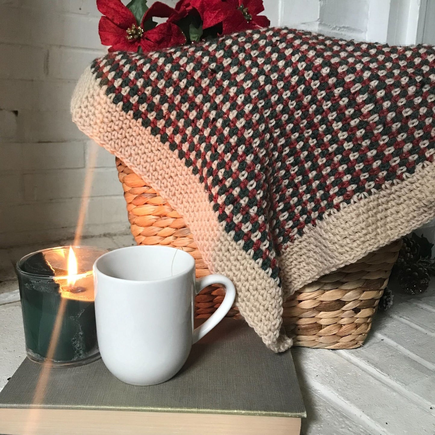 Easy Christmas Afghan Crochet Pattern | Cozy Blanket Lapghan | Moss Stitch