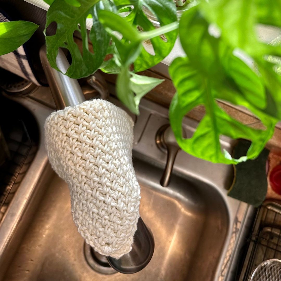 PDF Washcloth Crochet Pattern using Moss Stitch. Wash Cloth, Dust cloth, Dish Rag or Kitchen Wipe crochet pattern