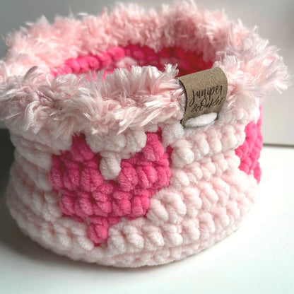 Mosaic Hearts Basket | Overlay Mosaic Crochet Pattern