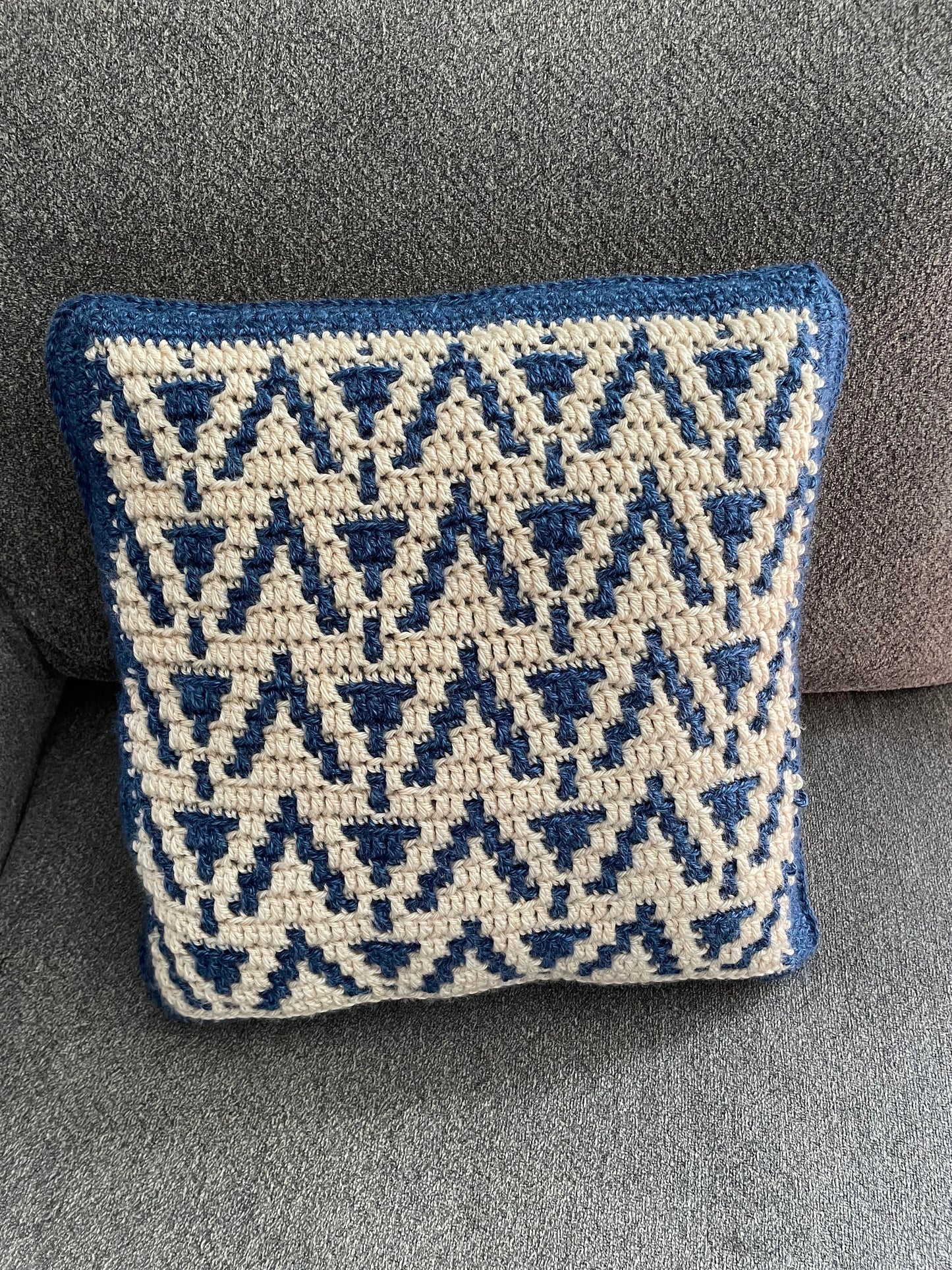 Peaks & Pillars Pillow | Overlay Mosaic Crochet Pillow Pattern