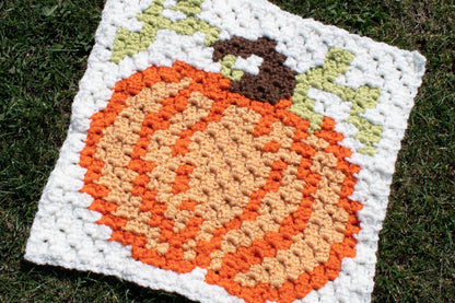 Pumpkin Pillow | C2C Crochet Pillow Pattern