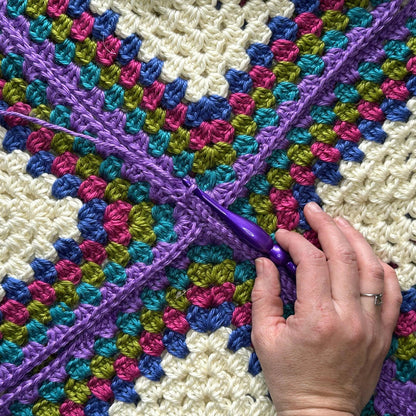 Rainboho Pillow | Rainbow Boho Granny Square Crochet Pattern