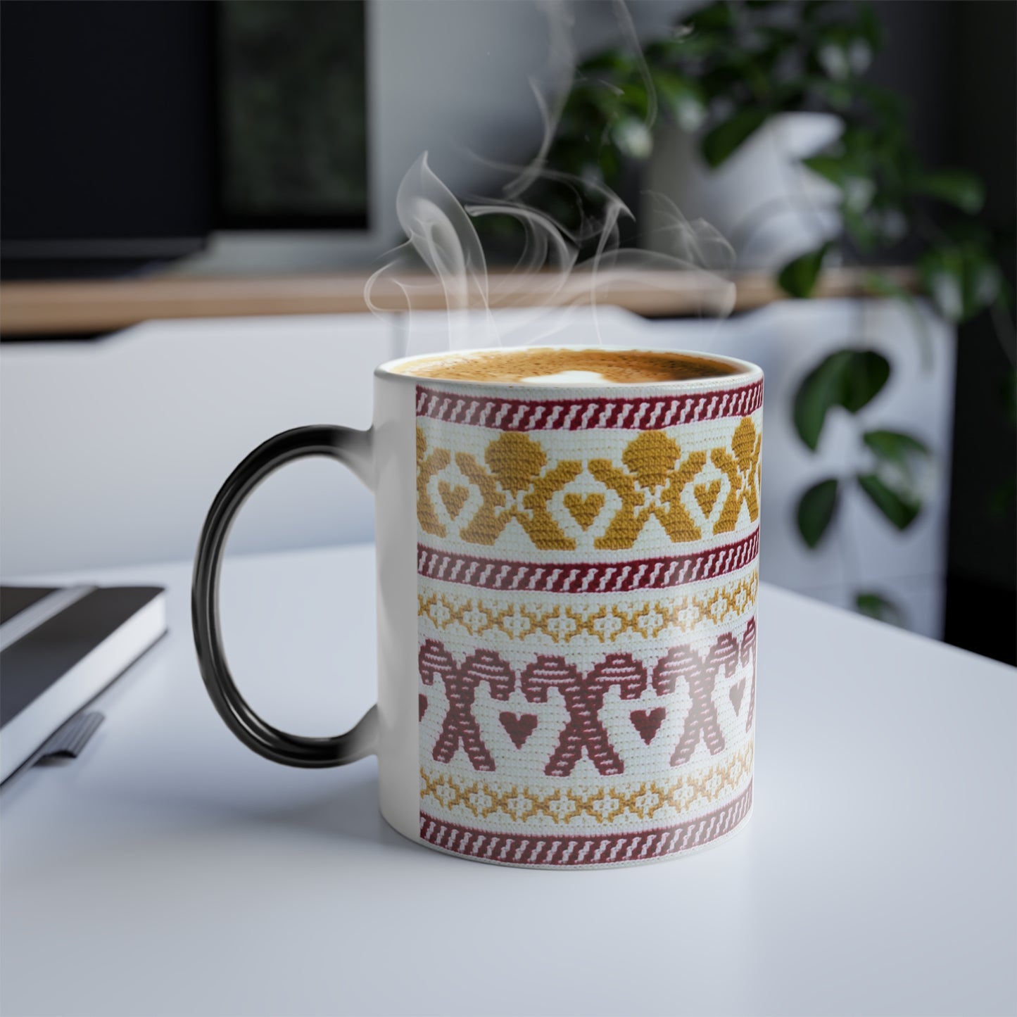 Festive Color Morphing Mug, Cozy Winter Beverage Mug, Holiday Gift, Christmas Coffee Cup, Hot Cocoa Cup, Unique Present Ideas, Coffee Lovers
