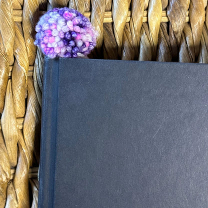 Puffy Pom Bookmark | Crochet Bookmark Pattern