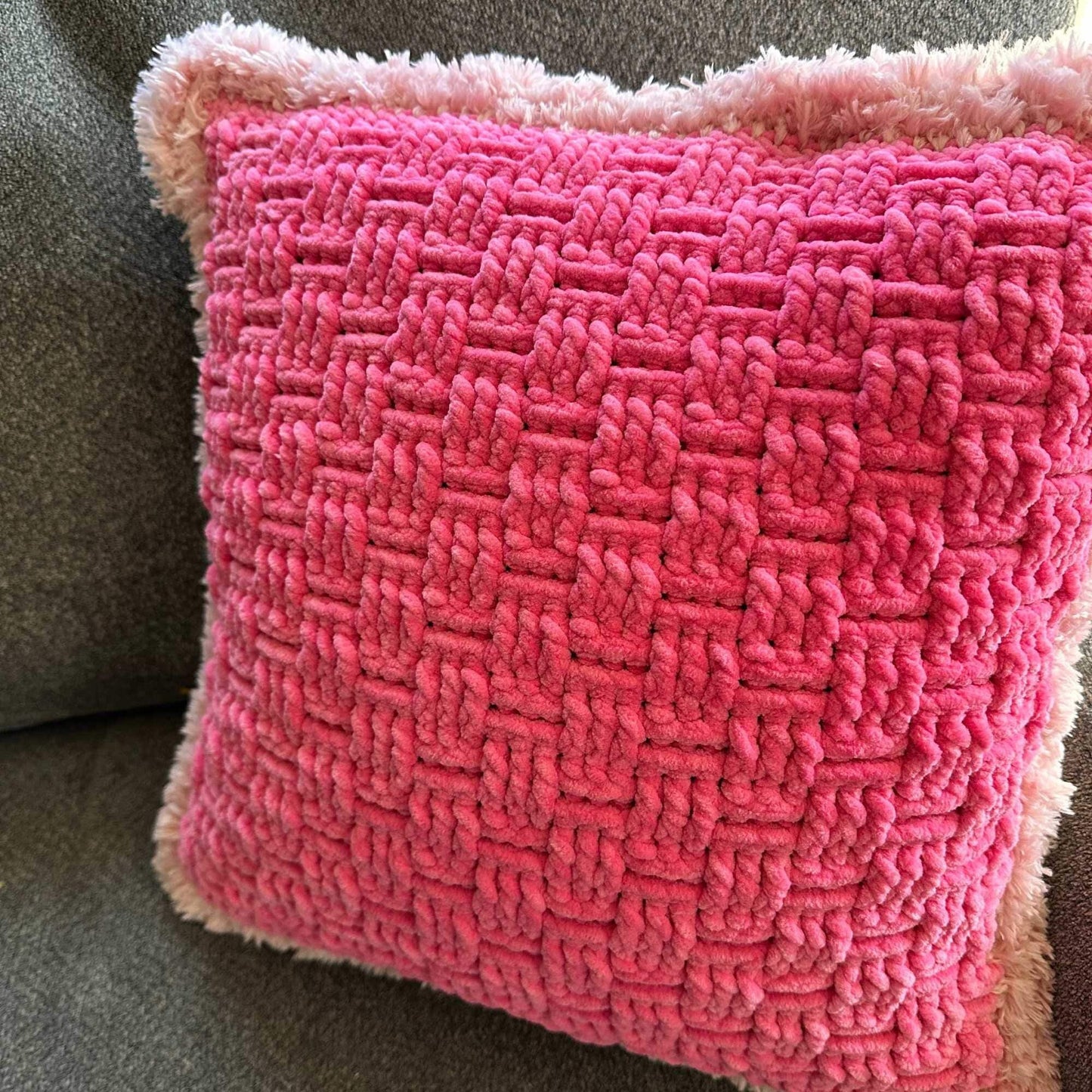 Crochet Heart Basket Pillow | Bulky Yarn Accent Cushion | Intermediate Pattern Home Decor