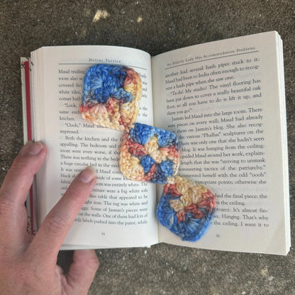 Granny Lattice Bookmark | Scrap-Busting Crochet Bookmark Pattern