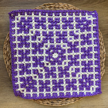 Dogwood Square | Mosaic Crochet Granny Square from the Center Out (PDF Pattern)
