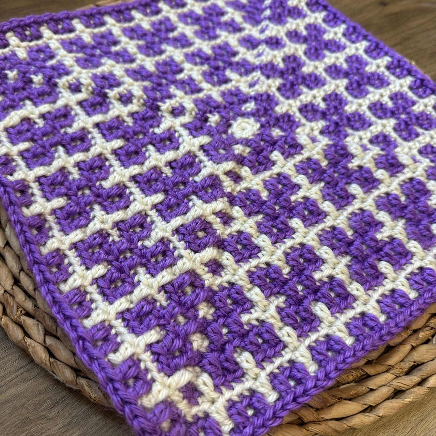 Dogwood Square | Mosaic Crochet Granny Square from the Center Out (PDF Pattern)