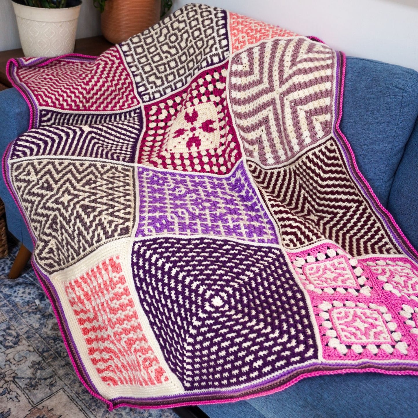 Radiating Ripples Square | Mosaic Crochet Granny Square from the Center Out (PDF Pattern)