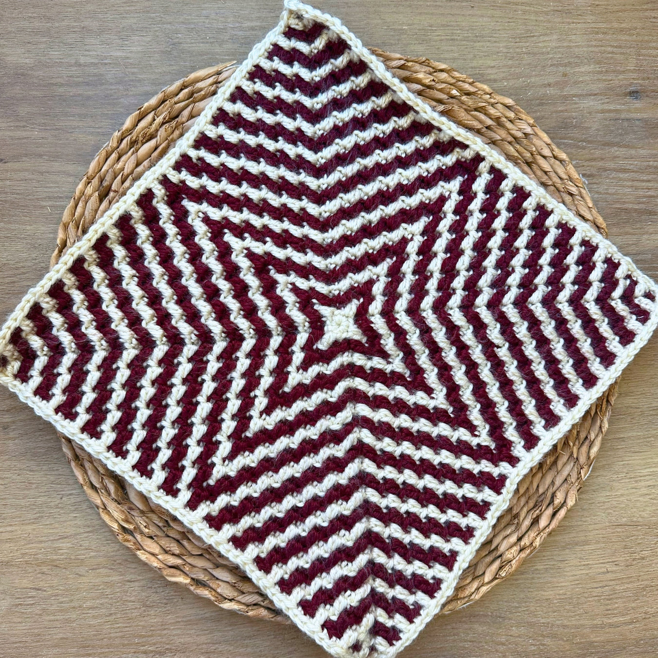 Mosaic Starburst Square - Mosaic Crochet Blanket Square Pattern (PDF)