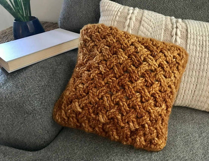 The Griffin Pillow | Celtic Weave Crochet Pillow Pattern