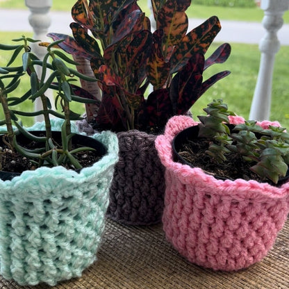 Cozy Alpine Plant Pot Cover | Quick Crochet Pattern