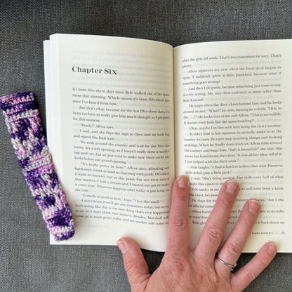 Juniper Bookmark | Quick Crochet Bookmark Pattern