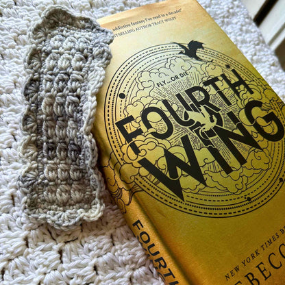 JJ's Bookmark | Easy Cluster Stitch Crochet Bookmark Pattern