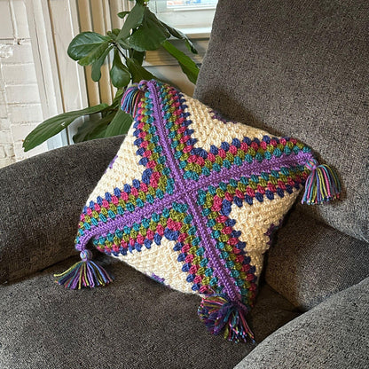 Rainboho Pillow | Rainbow Boho Granny Square Crochet Pattern