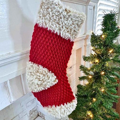 Soft and Fluffy Christmas Stocking | Faux Fur Crochet Pattern
