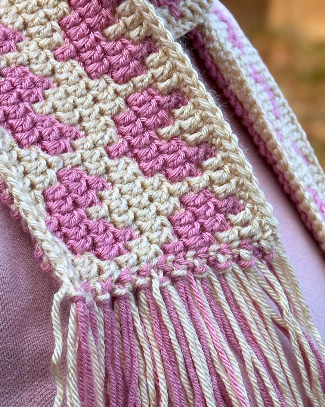 Mosaic Hearts Scarf | Mosaic Crochet Pattern